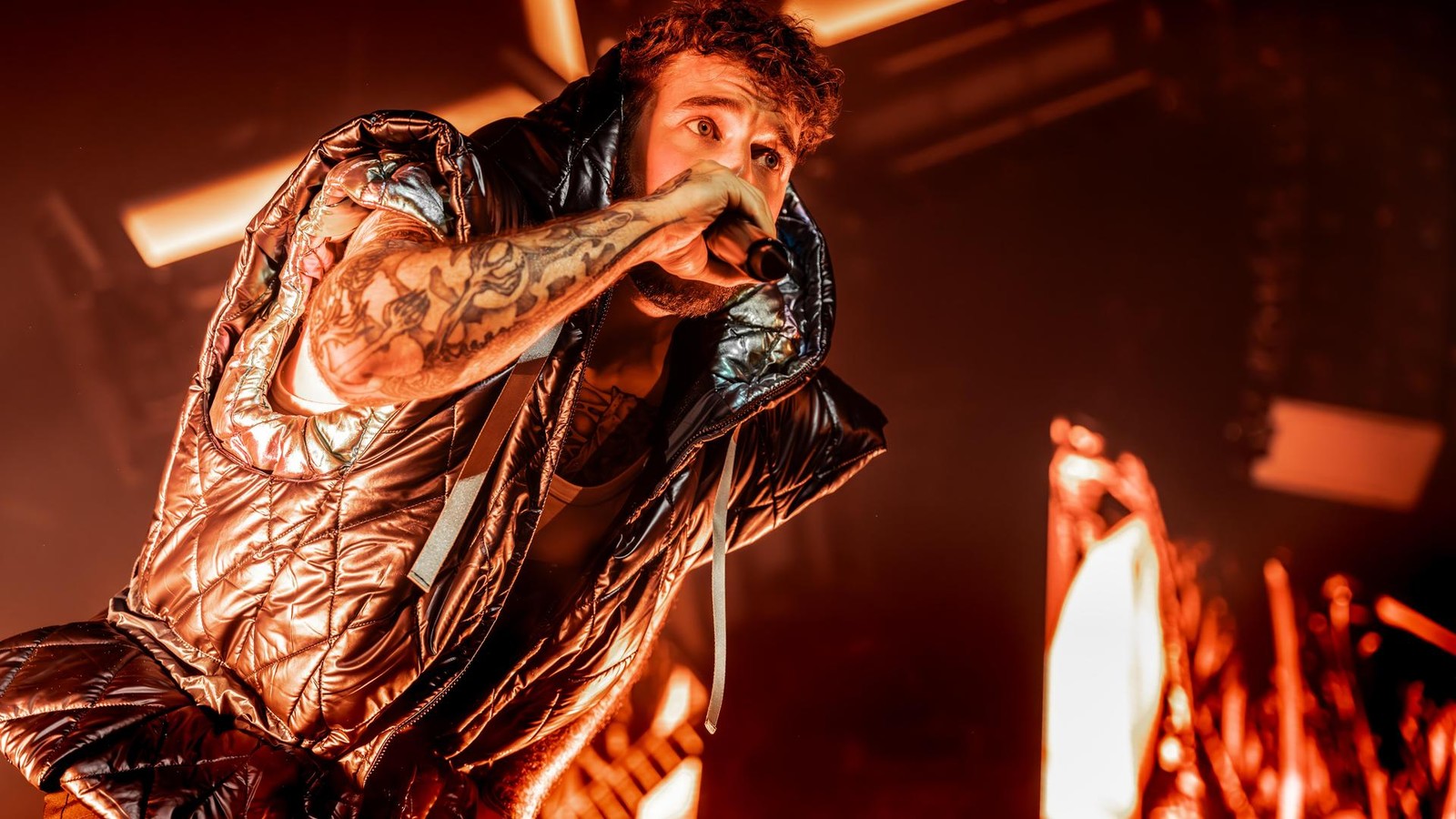 Electric-Callboy-verwandeln-Uber-Arena-in-einen-Hexenkessel