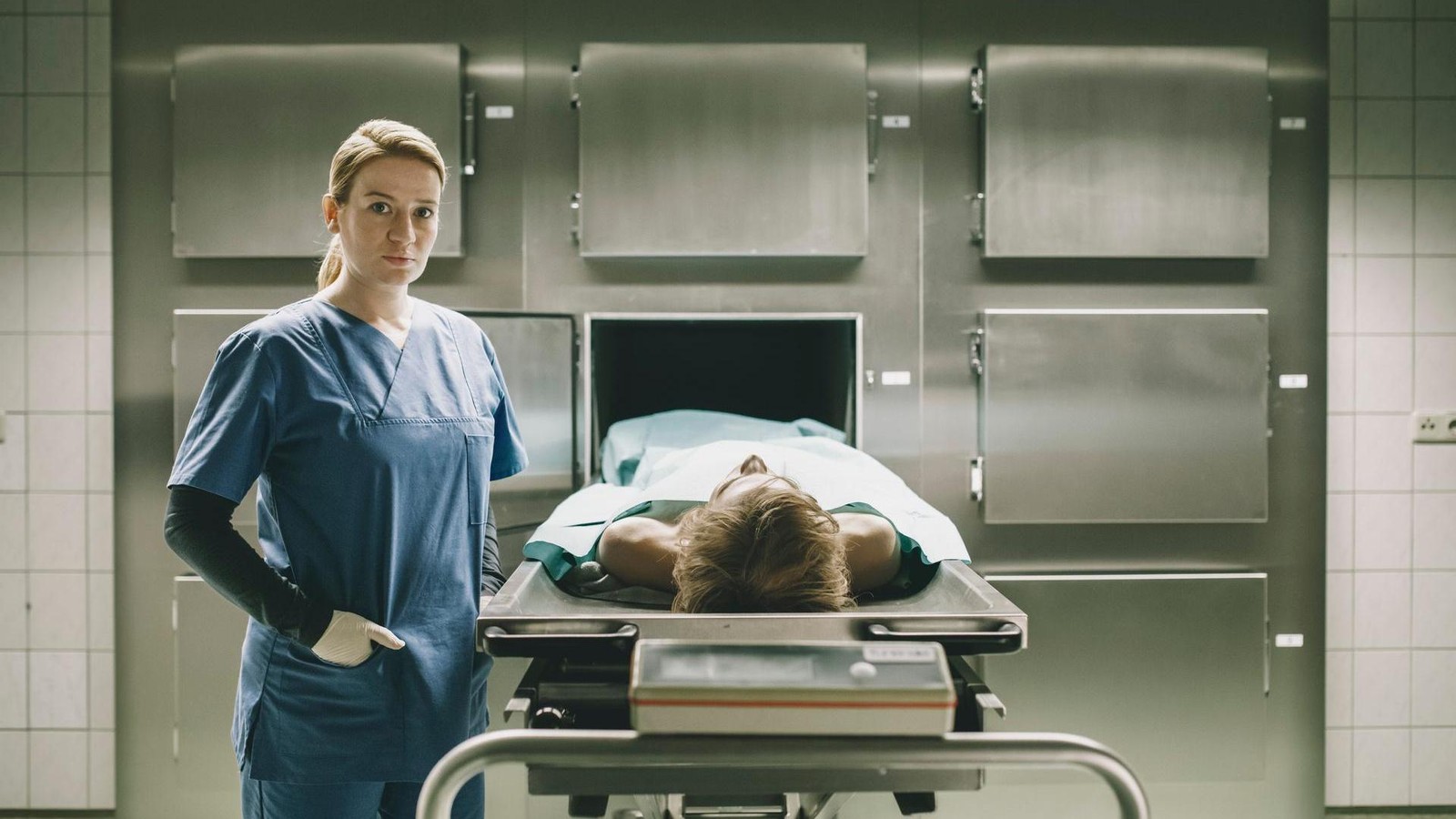 Zum-Ende-von-Theresa-Wolff-Ein-Best-of-der-spannendsten-Geschichten-von-den-Jenaer-Drehs