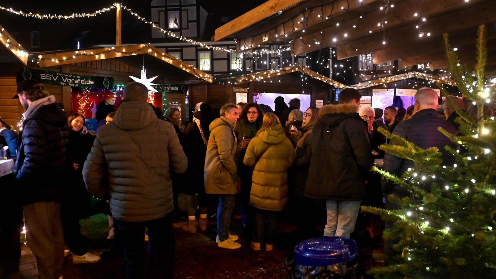 Adventsm-rkte-in-Wolfsburg-Wo-es-am-Nikolaustag-weihnachtlich-wird