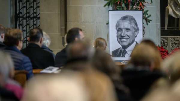 Abschied von Alt-OB Reiniger: „Er war eine außergewöhnliche Persönlichkeit“