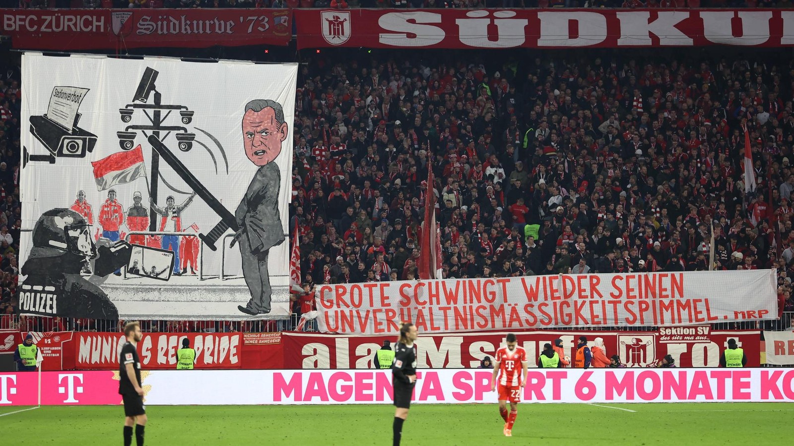 -Pimmel-Plakate-mit-Andy-Grote-Bayern-Fans-greifen-Hamburgs-Sportsenator-an