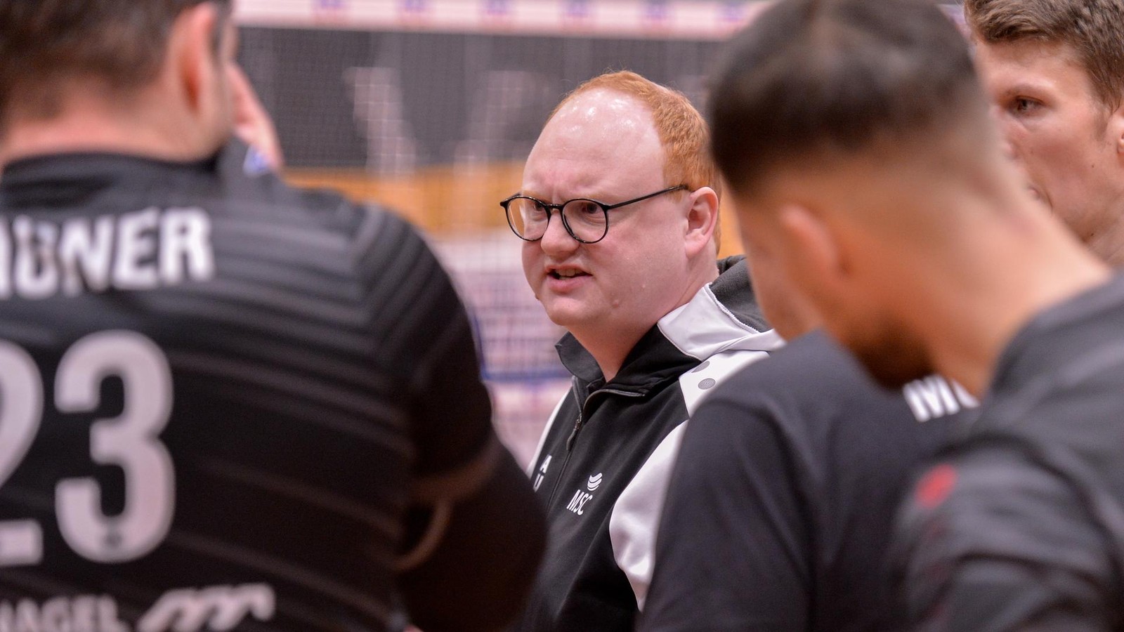 Moerser-SC-tief-im-Krisenmodus-Das-zieht-einige-dringliche-Fragen-nach-sich