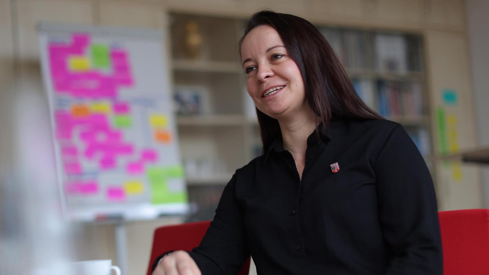 Nach-Hikel-Beben-SPD-schickt-Janine-Wolter-ins-Rennen-ums-Neuk-llner-Rathaus