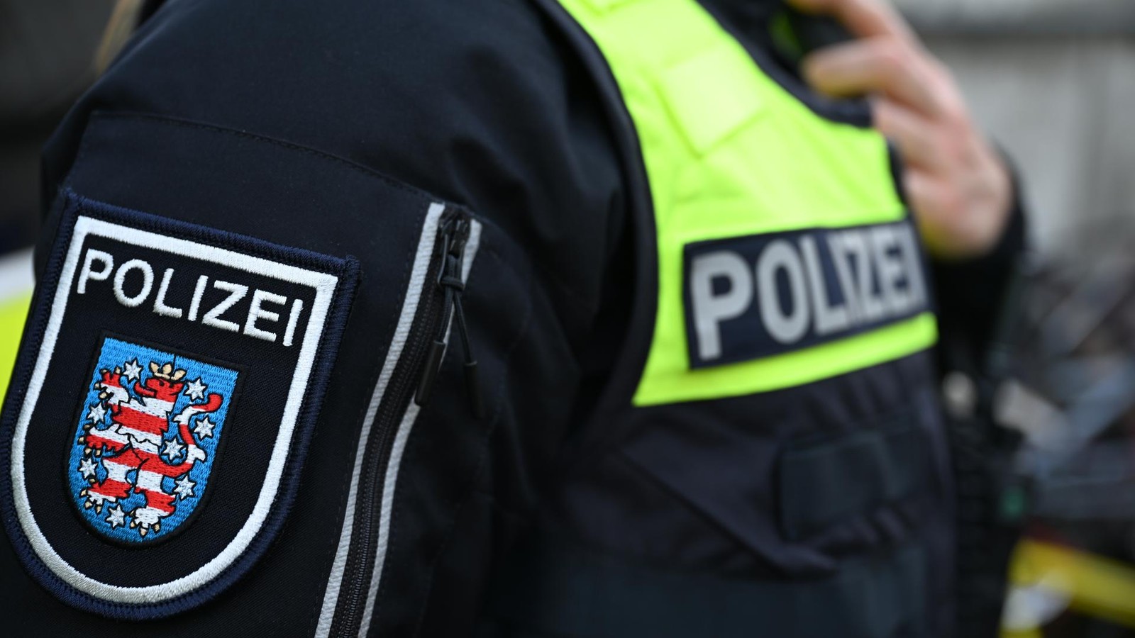 Rumgekurvt-Fahrradfahrer-im-Wartburgkreis-tanken-m-chtig-einen