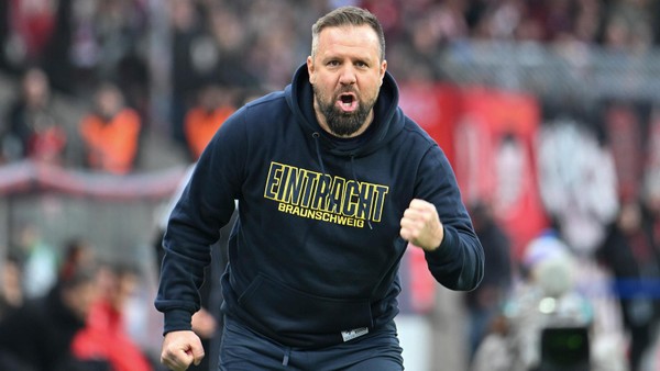 „Kann Bundesliga erreichen“: Backhaus schwärmt von Eintracht-Braunschweig-Talent