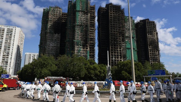 Hongkong nach Großbrand: „Wer Rechenschaft verlangt, wird verhaftet“