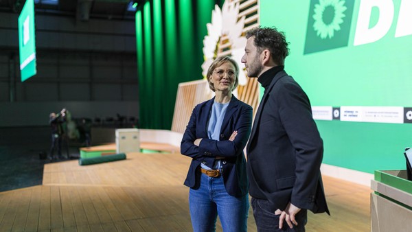 Parteitag in Hannover: Die Grünen, völlig losgelöst