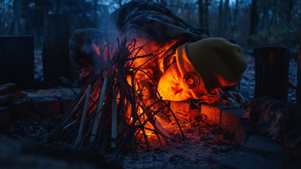 Wildnis-Camp: Warum Frauen den Überlebenskampf proben – mitten in Duisburg