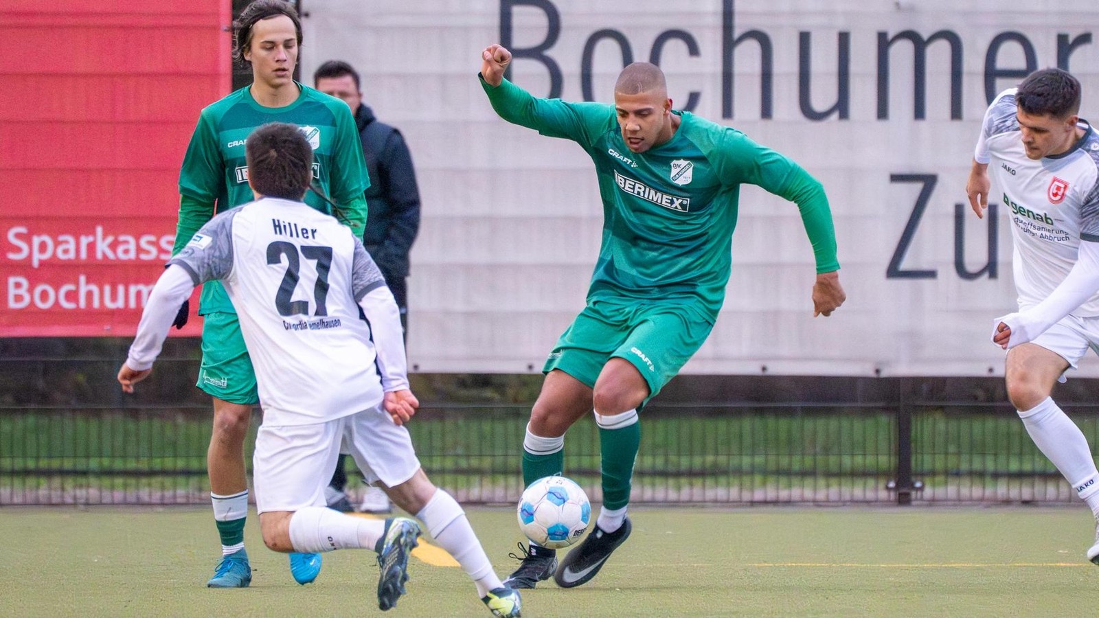 Westfalenliga-Aufsteiger-Hordel-ganz-oben-Verfolger-patzen-Klatsche-f-r-Herne