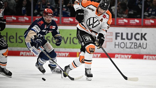 Später Schock nach turbulentem Spiel für die Grizzlys Wolfsburg in Schwenningen