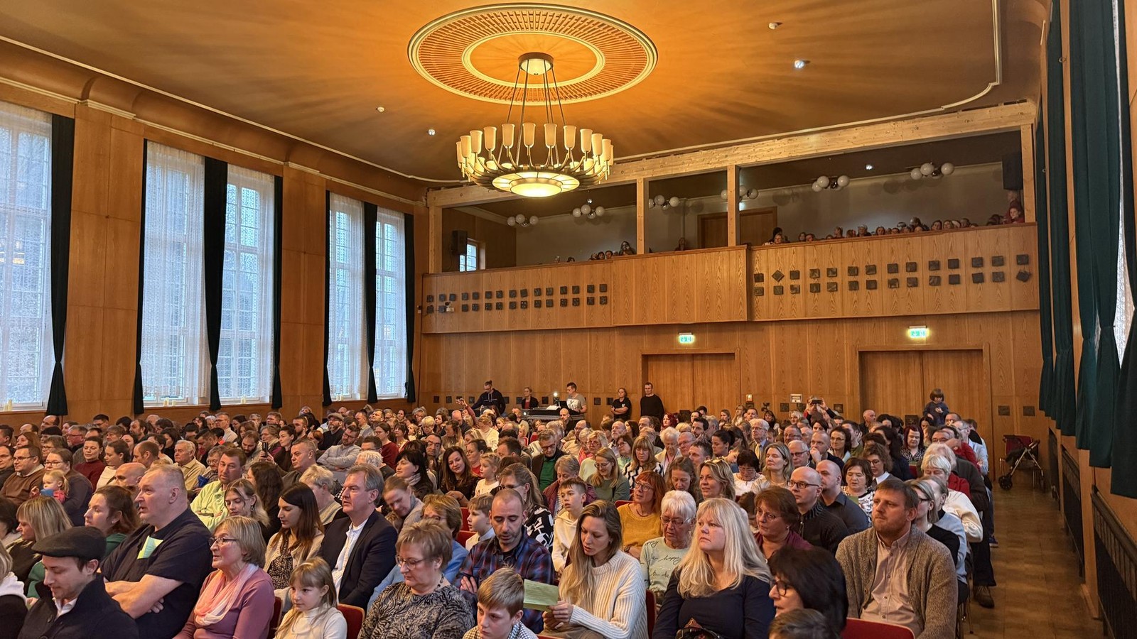 G-nsehaut-Momente-und-ber-hrte-Gesichter-ber-100-Fotos-von-den-Weihnachtskonzerten-in-Bad-Lobenstein