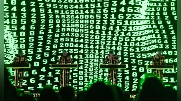 Avantgarde, Retro und wieder zurück: Kraftwerk im Bochumer Ruhrcongress