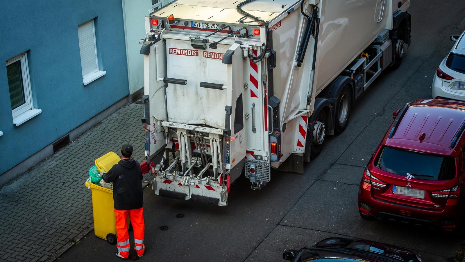 Unstrut-Hainich-Kreis-Neue-Abfallfall-Kalender-werden-verteilt