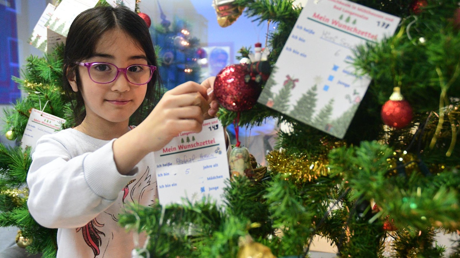 -th-ringen-hilft-weihnachtsaktion-erf-llt-w-nsche-f-r-bed-rftige-kinder