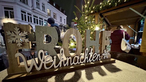 Glühwein, Bratwurst, Atmosphäre: Die großen Weihnachtsmärkte im Check