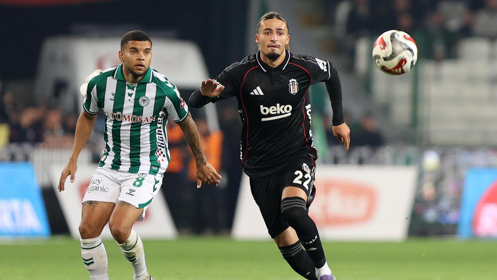 Millionen-Wechsel-bisher-ein-Missverst-ndnis-So-l-uft-es-bei-den-Schalke-Abg-ngen