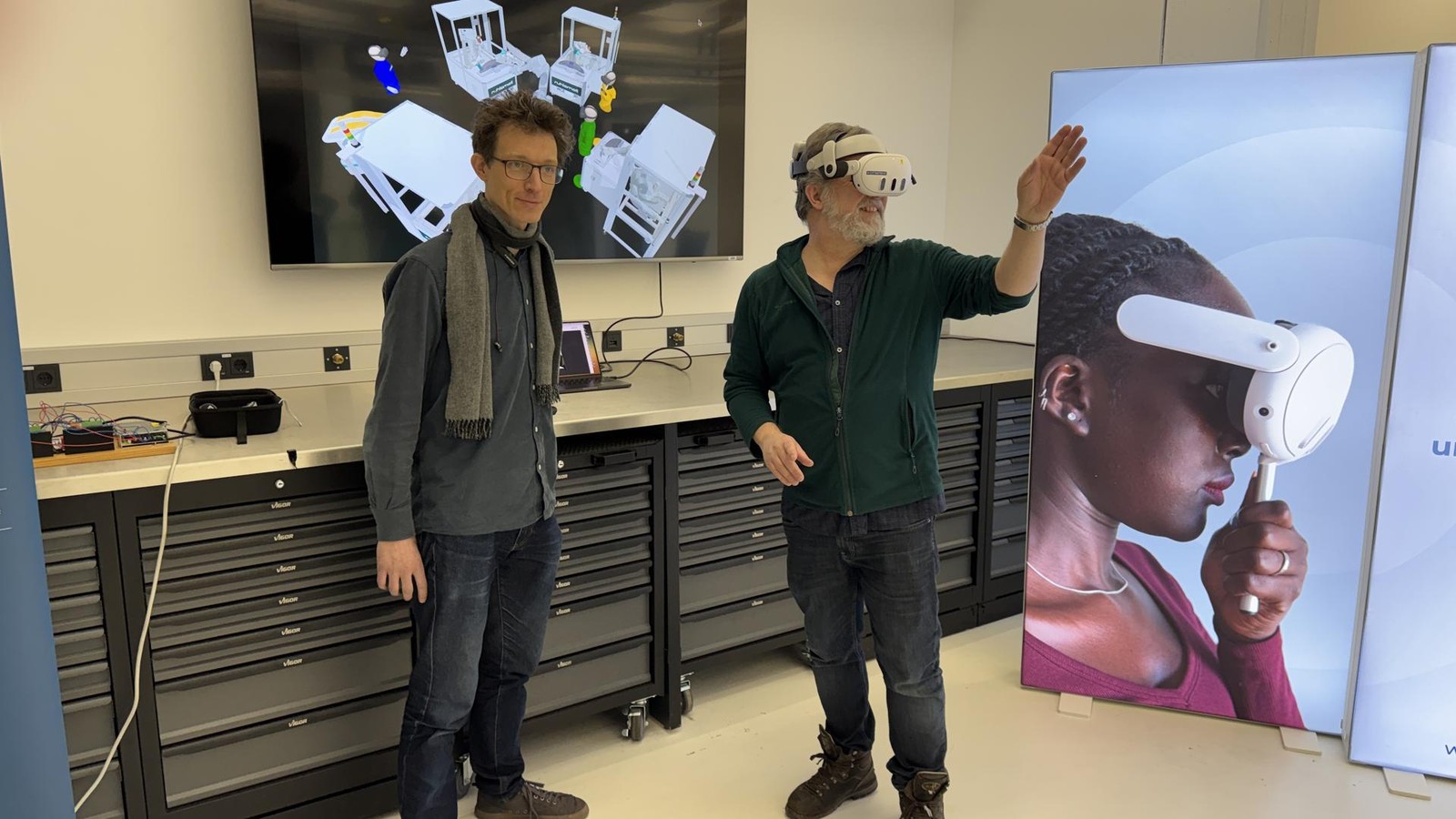 Der-Bagger-im-Handgep-ck-Eine-Firma-aus-Weimar-macht-es-m-glich