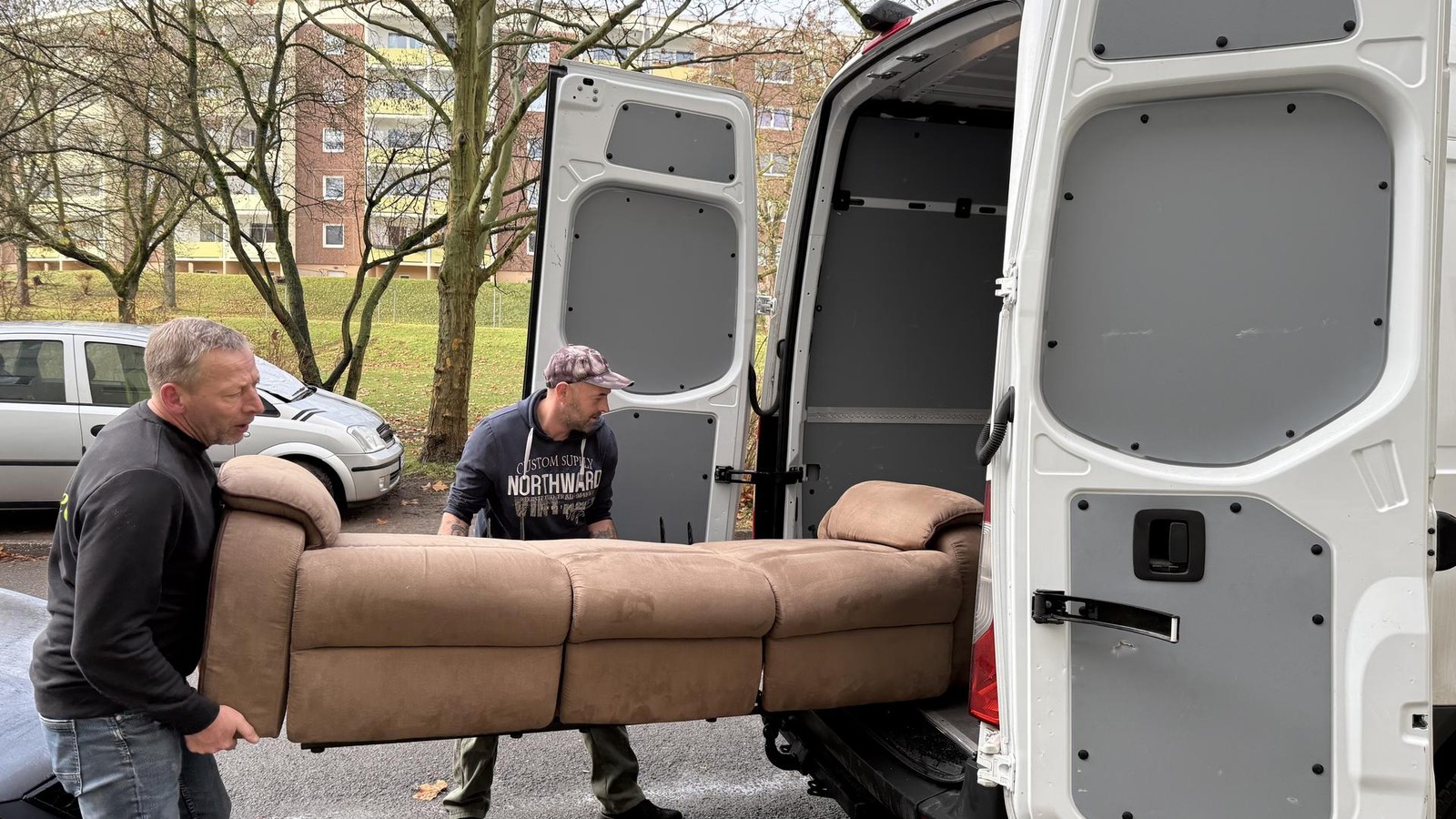 Bedrohte-Mieter-verlassen-fluchtartig-Vivet-H-user-in-Gera