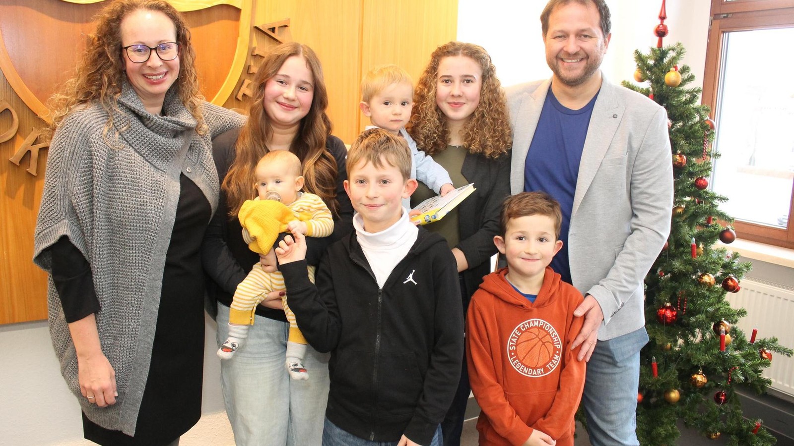 Wenn-der-Kalender-zwei-Meter-misst-Alltag-in-einer-Gro-familie-im-Kreis-Gotha