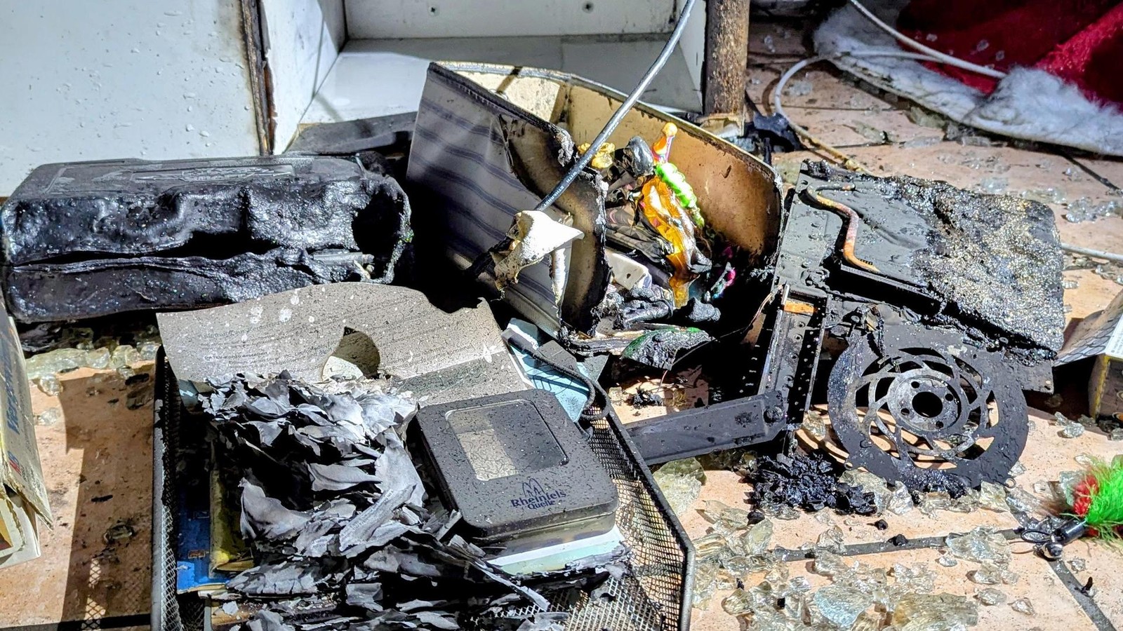 Bedburg-Hau-Rauchmelder-rettet-Leben-bei-einem-Brand-in-Schneppenbaum