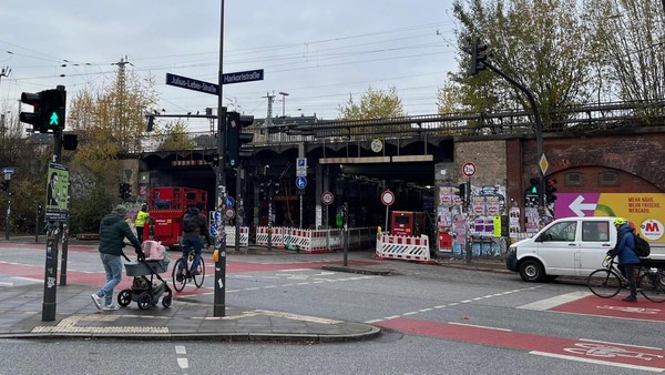 Staufalle in Altona: Lessingtunnel wird zum 3. Dezember nicht öffnen