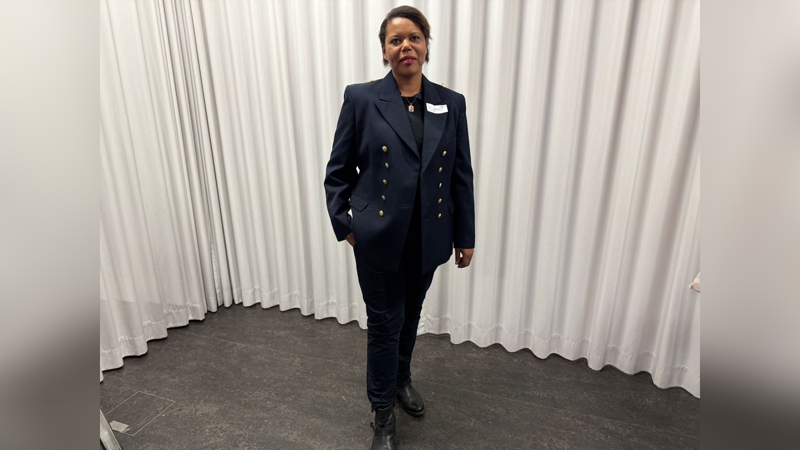 Th-ringerin-k-ndigt-lukrativen-Job-und-kauft-sich-eine-Firma