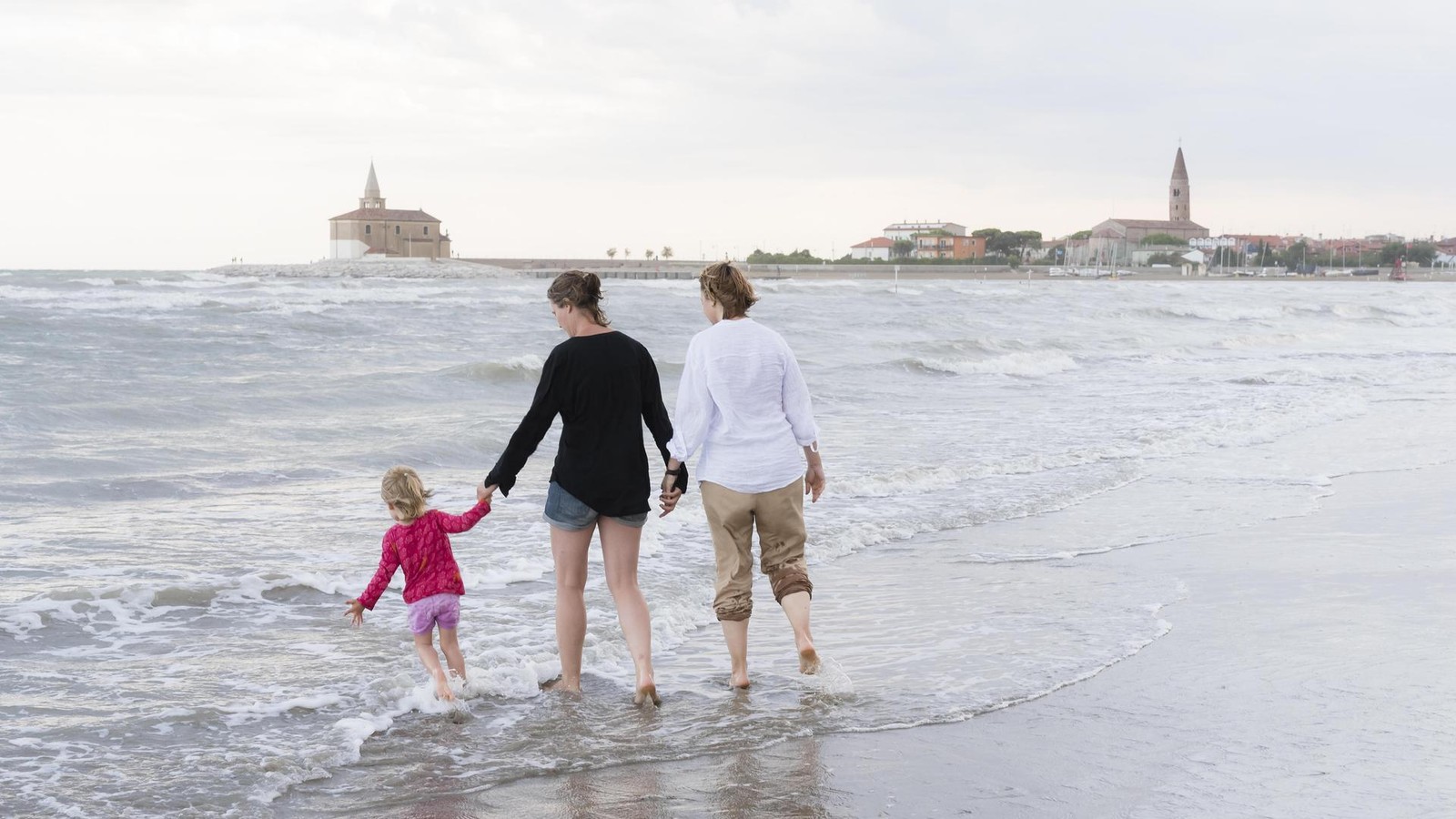 Lesbische-Liebe-in-Italien-Warum-Alessia-um-ihren-Sohn-k-mpfen-muss