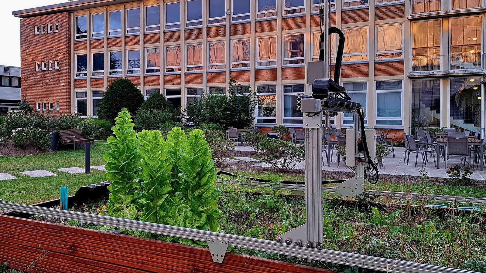 Gem-seanbau-mit-KI-Wie-der-Garten-der-Zukunft-in-der-Stadt-aussieht