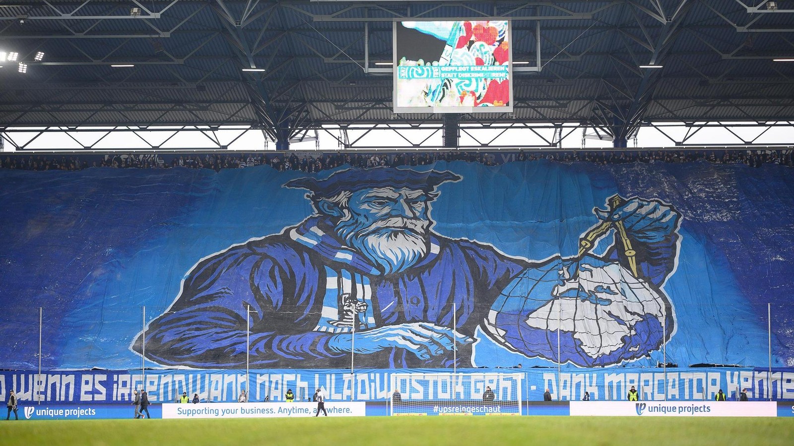 Streifendienst-1902-Traumhaftes-Wochenende-Gipfeltreffen-in-Cottbus