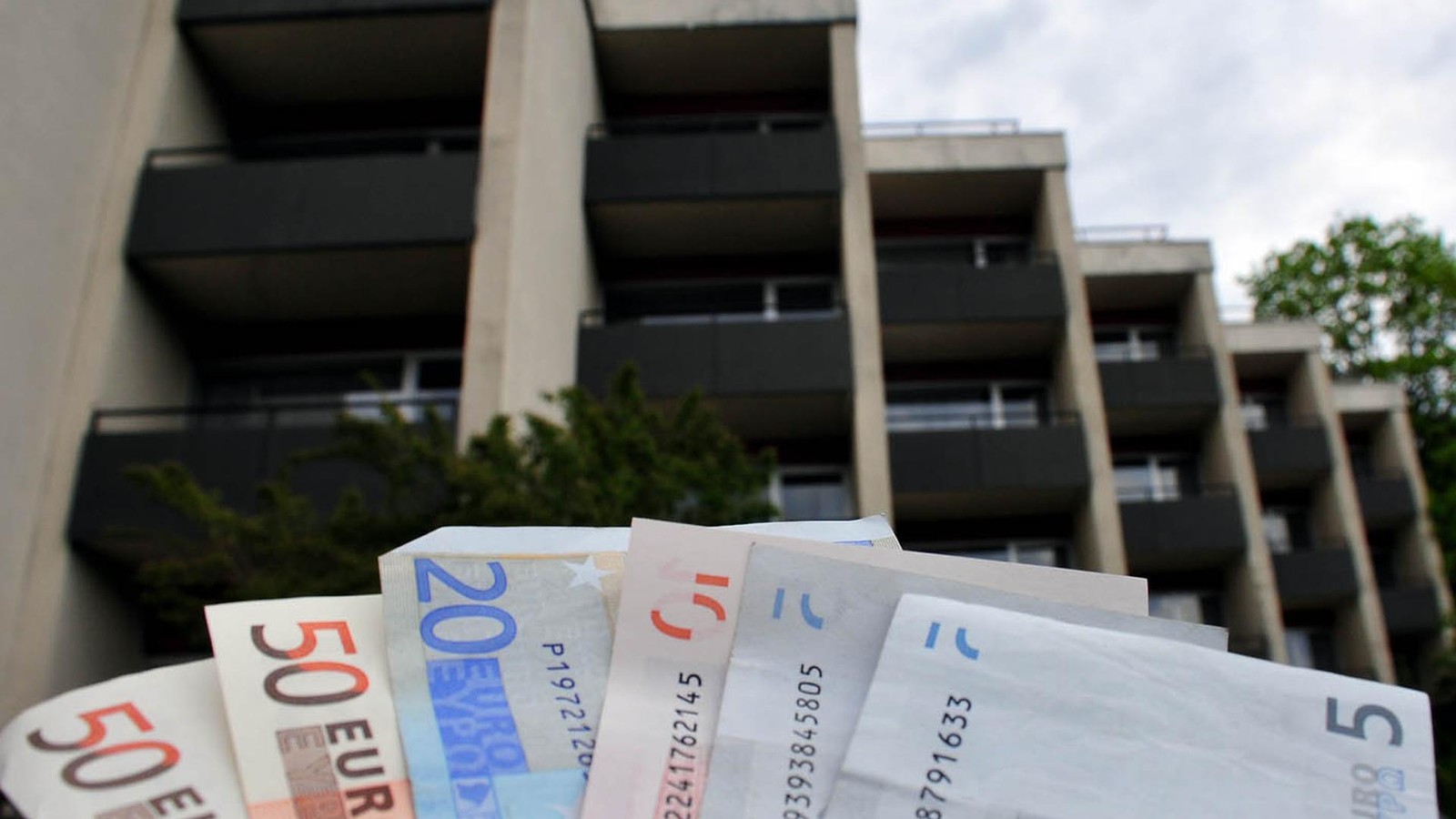 Gehalt-vs-Preislage-K-nnen-sich-Normalverdiener-noch-Immobilien-leisten-