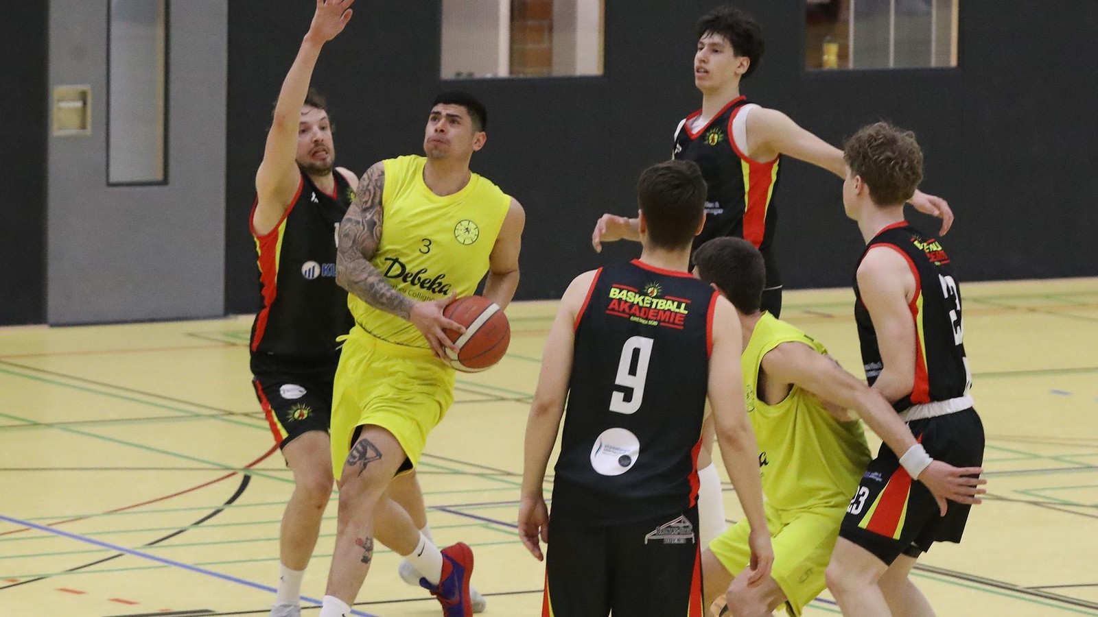 Der-neue-MTV-Gifhorn-Auf-Augenh-he-mit-dem-Regionalliga-Zweiten-aus-Bremen