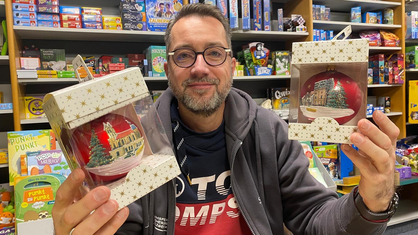 Limitiert-und-handgearbeitet-Weihnachtsbaumkugeln-mit-Heiligenstadt-oder-Leinefelde-als-Motiv