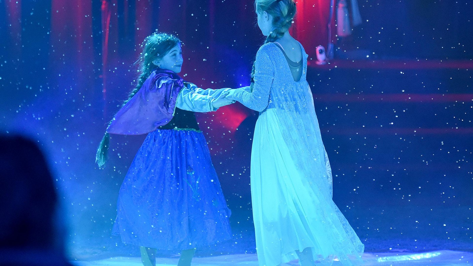 Weihnachtszirkus-im-EN-Kreis-Jetzt-5-x-3-Logen-Tickets-gewinnen