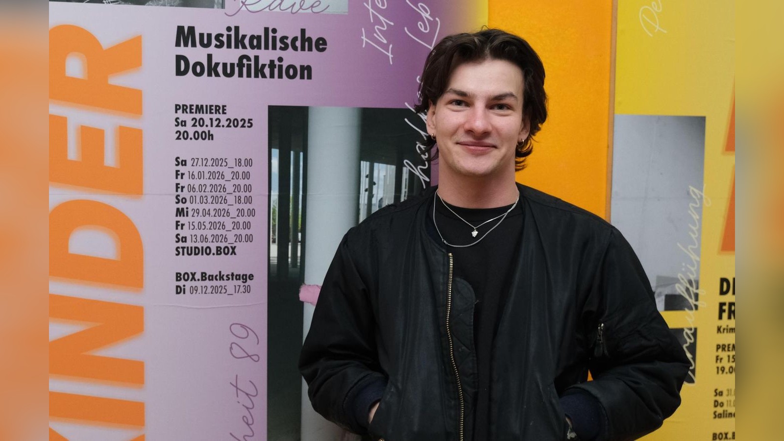 Dieser-Erfurter-geht-mit-Bill-Kaulitz-von-Tokio-Hotel-durch-den-Monsun