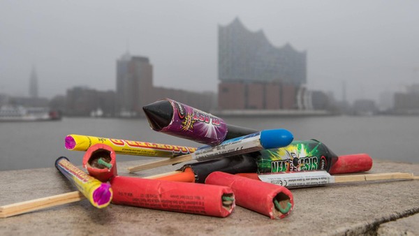 Feuerwerksverbot in Hamburg? Debatte nimmt neue Fahrt auf
