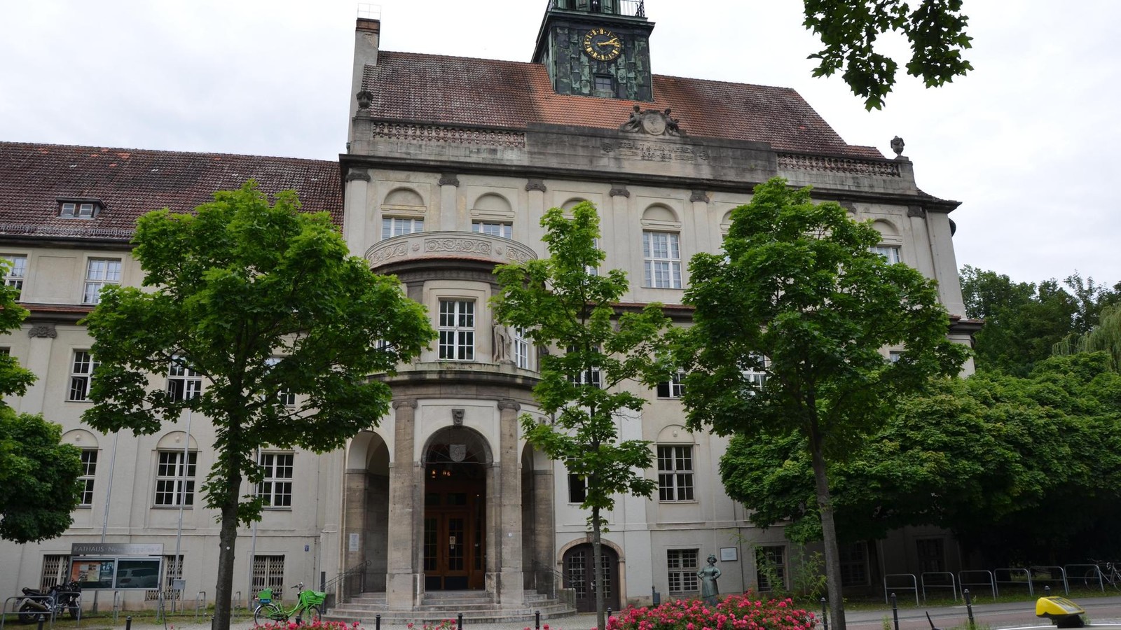 Dieses-Rathaus-in-Berlin-hat-nun-endlich-ein-ffentliches-WLAN