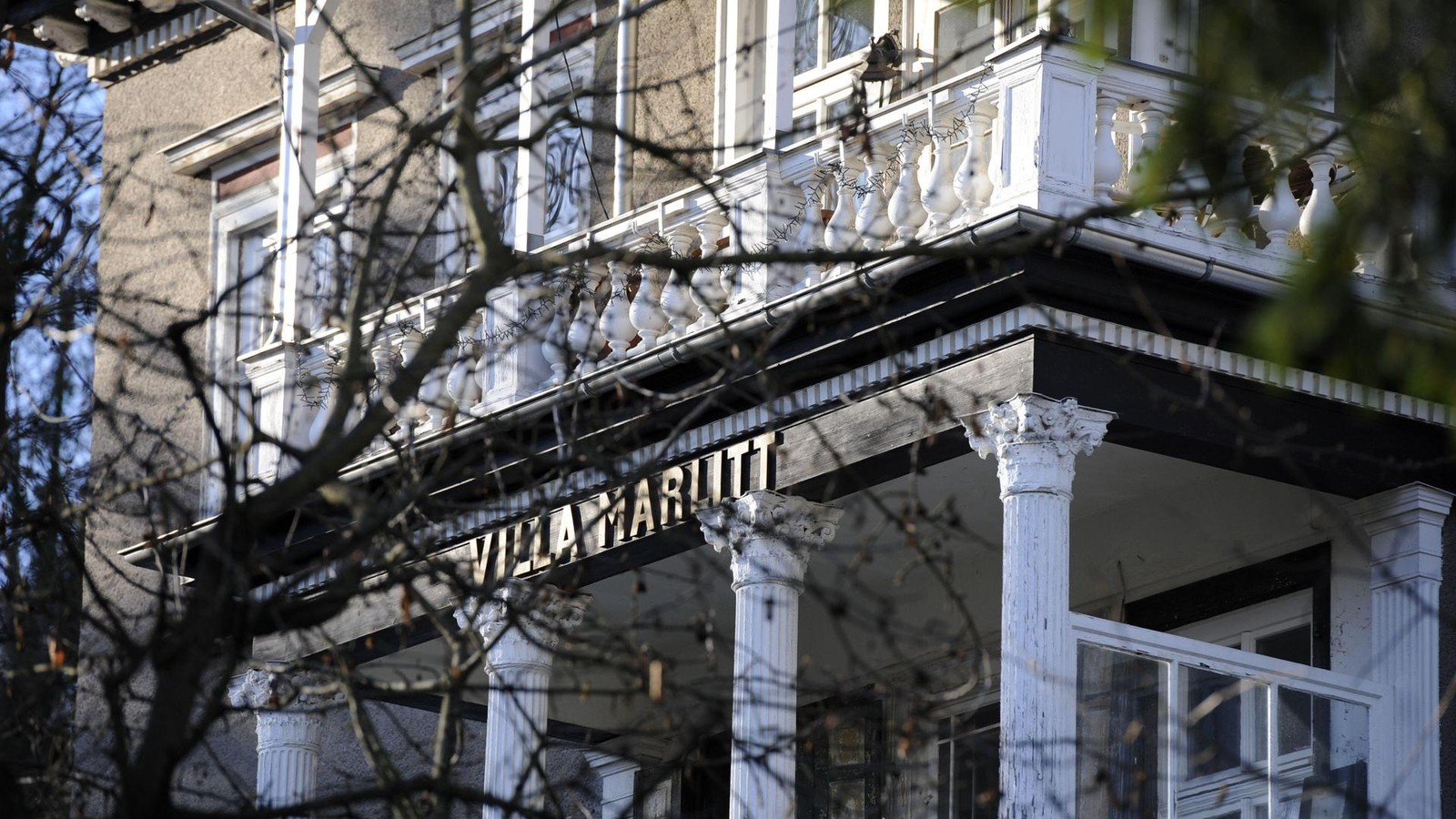 Regensburger-Autorin-Lydia-Schieth-reist-zum-200-Geburtstag-von-Marlitt-nach-Arnstadt