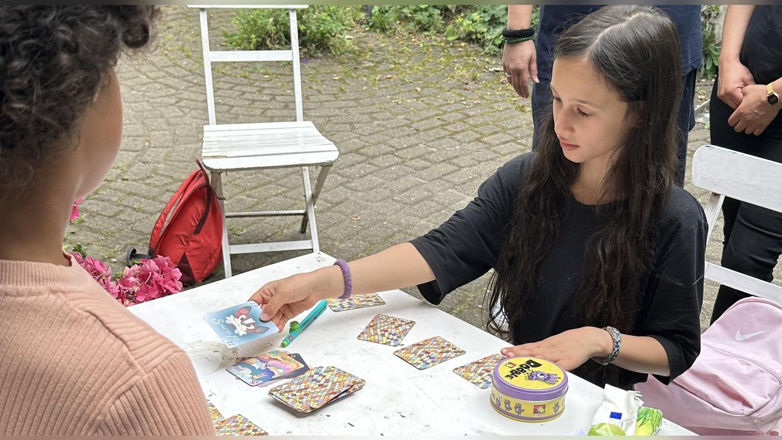 F-r-zehn-Euro-das-Abendblatt-lesen-und-lernschwachen-Kindern-helfen