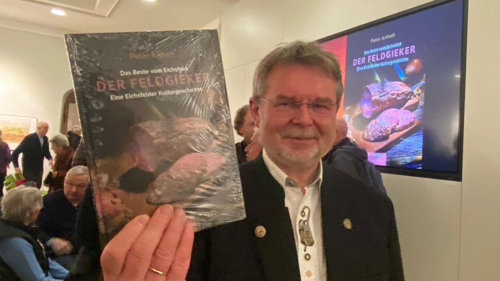 Im-Eichsfeld-geht-es-um-die-Wurst-Dem-Feldgieker-ist-jetzt-ein-literarisches-Denkmal-gesetzt