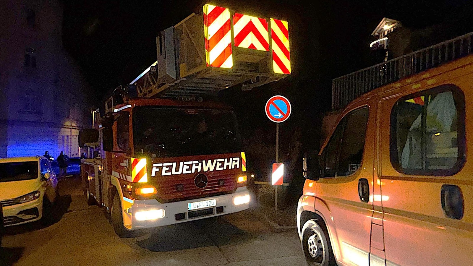 Kein-Durchkommen-f-r-die-Feuerwehr-in-Gera-Lob-dass-kontrolliert-wird-mit-Video-