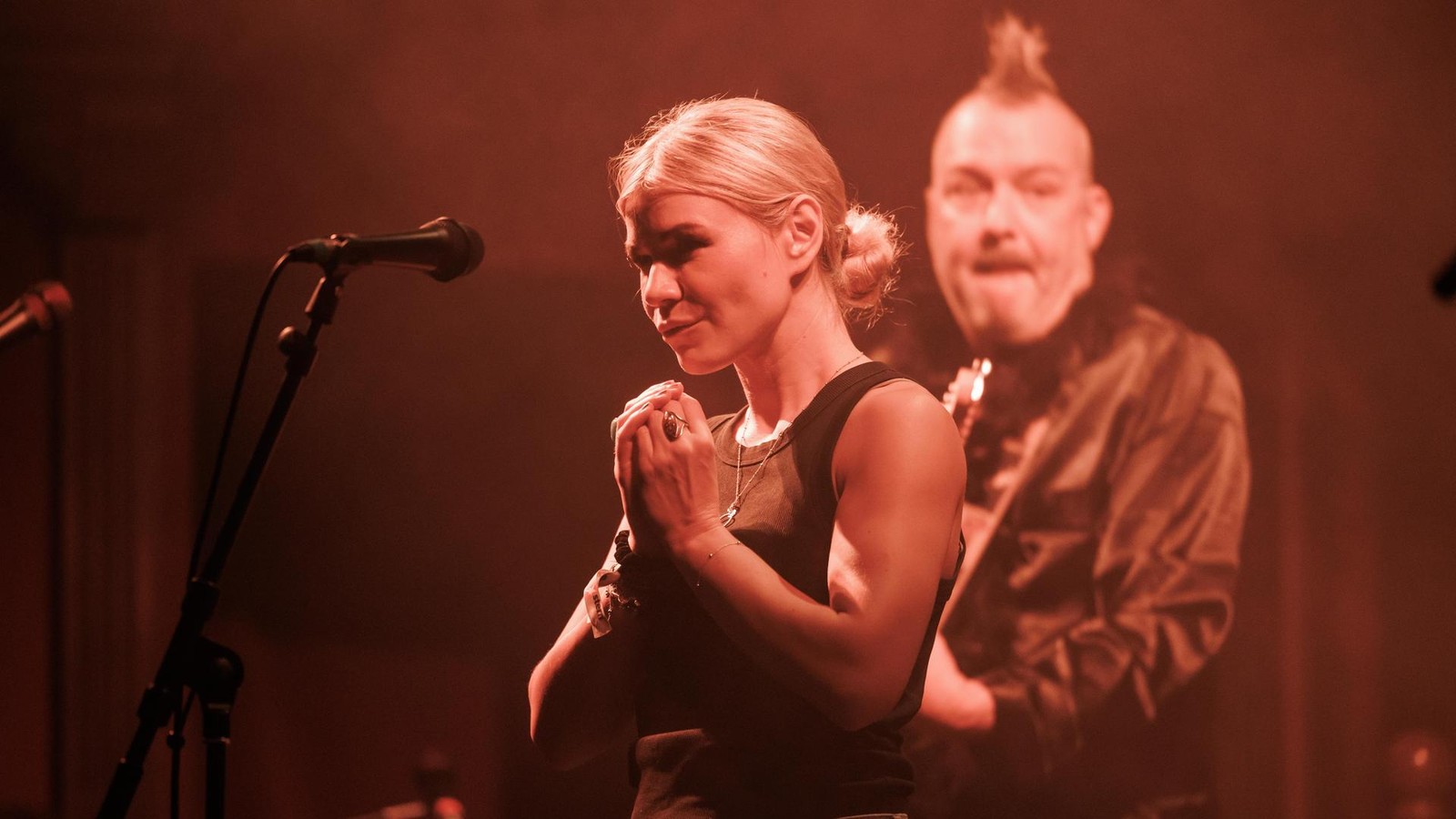 Sex-Drogen-und-Abst-rze-Romy-Hausmann-trifft-auf-Fortuna-Ehrenfeld