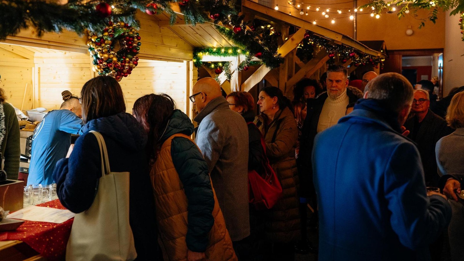 Noch-ein-Geheimtipp-Das-ist-Berlins-wohl-kleinster-Weihnachtsmarkt