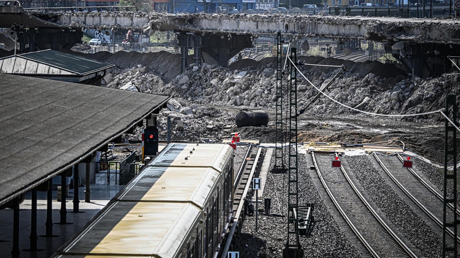 N-chste-A100-Br-cke-wird-ab-Freitag-neu-gebaut-nicht-ohne-Protest