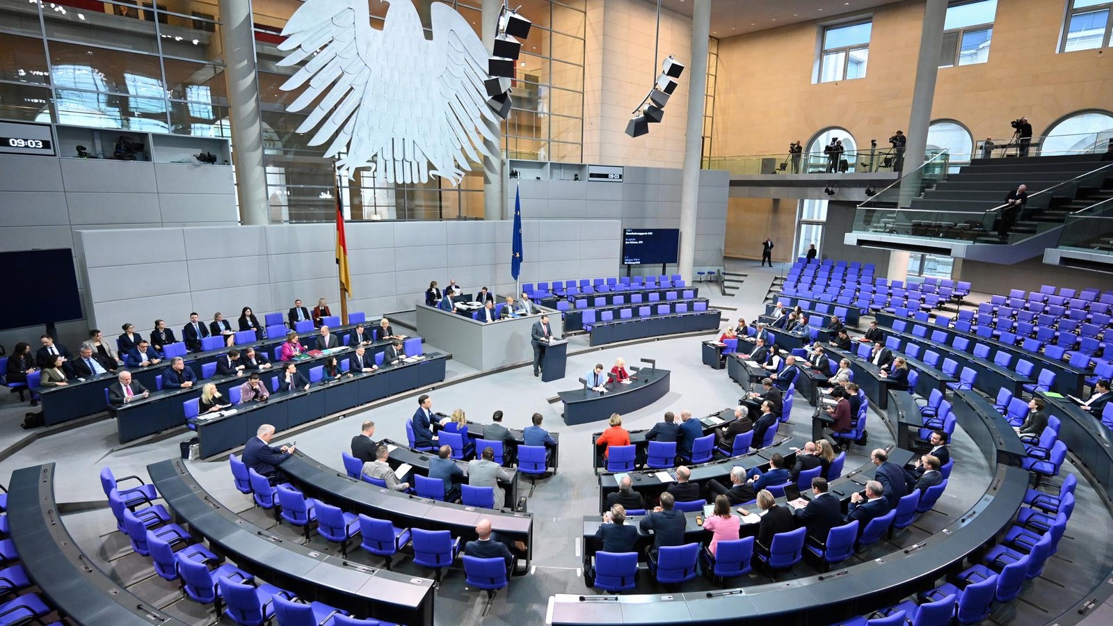 Bundestag-senkt-Steuern-Wer-profitiert-und-wie-hoch-die-Entlastung-ist