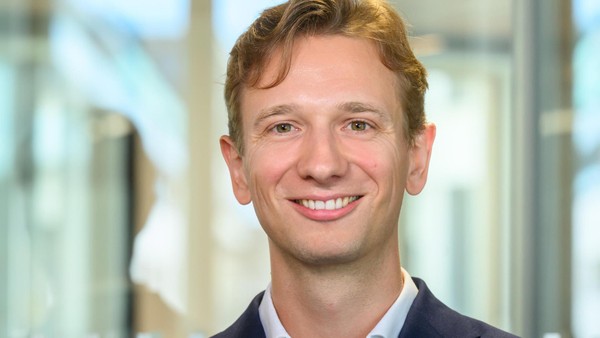 Doktorand weist Facebook, Instagram und TikTok in die Schranken