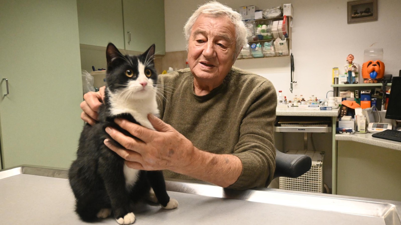 Dieser-Tierarzt-aus-dem-Saale-Holzland-gibt-seine-Praxis-Ende-des-Jahres-auf