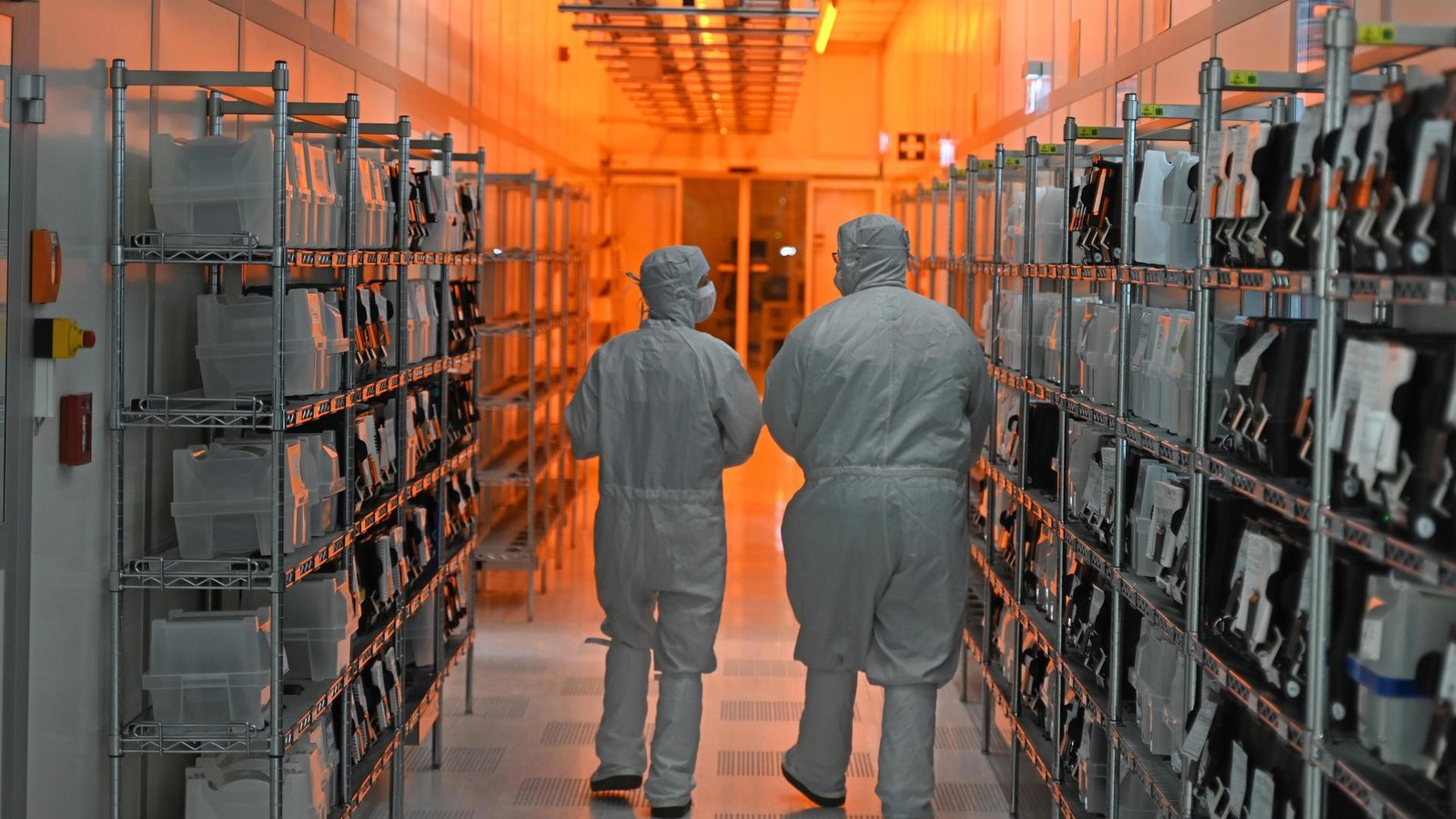 Nexperia-in-der-Krise-Mitarbeitern-des-Hamburger-Werks-droht-Kurzarbeit