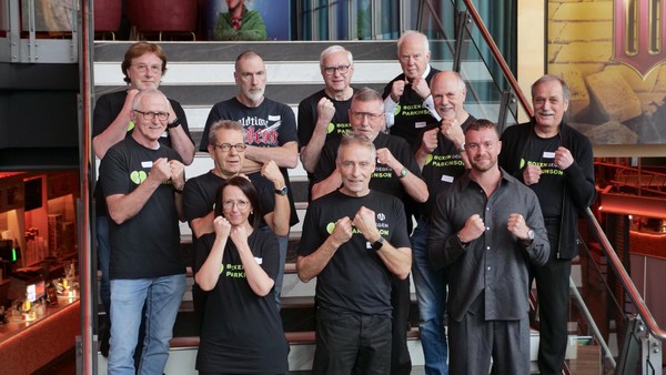 Jeden Mittwoch gegen Parkinson: Boxer erhalten Sozialtransferpreis