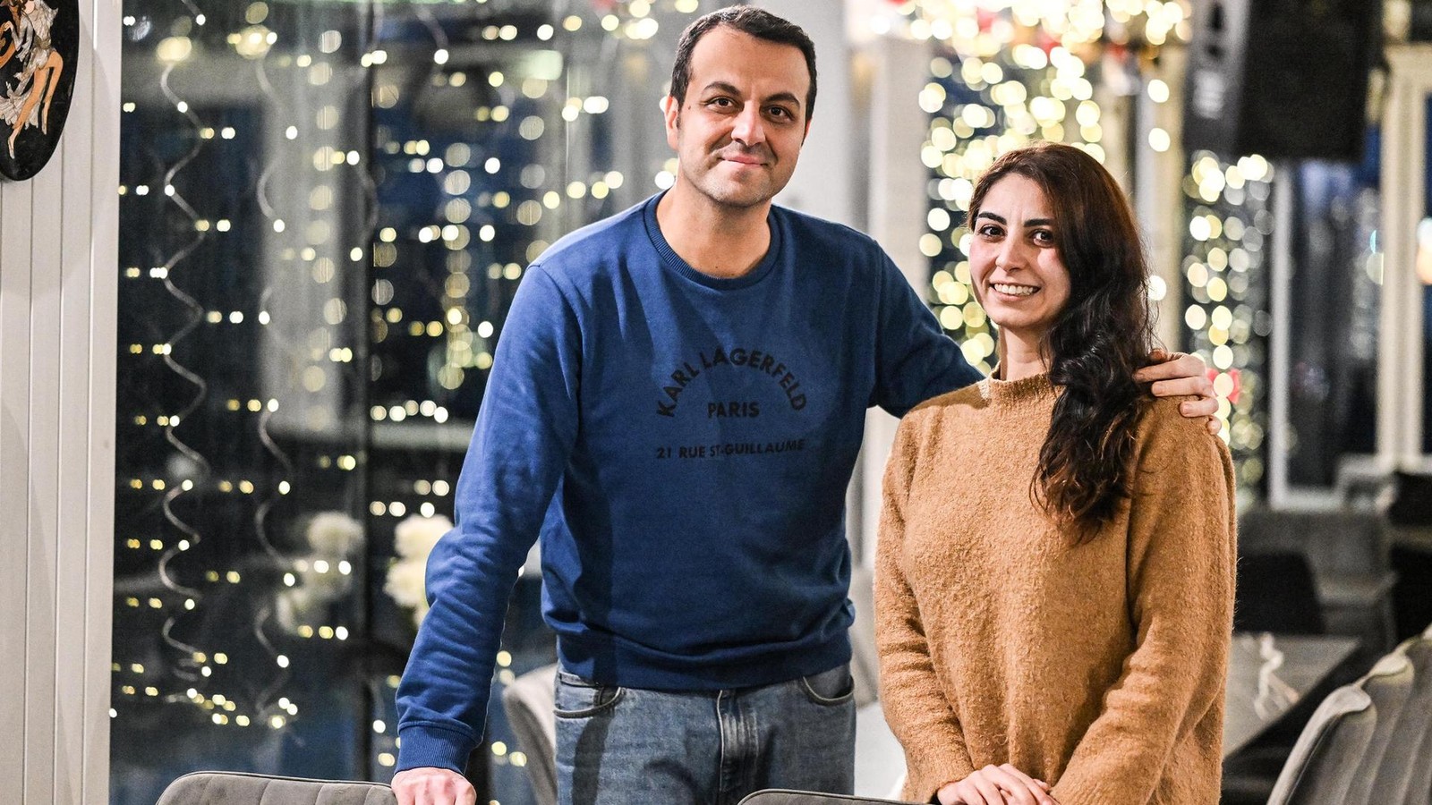 Im-Heiligenhauser-Cyrus-Palace-essen-Bed-rftige-und-Rentner-kostenlos