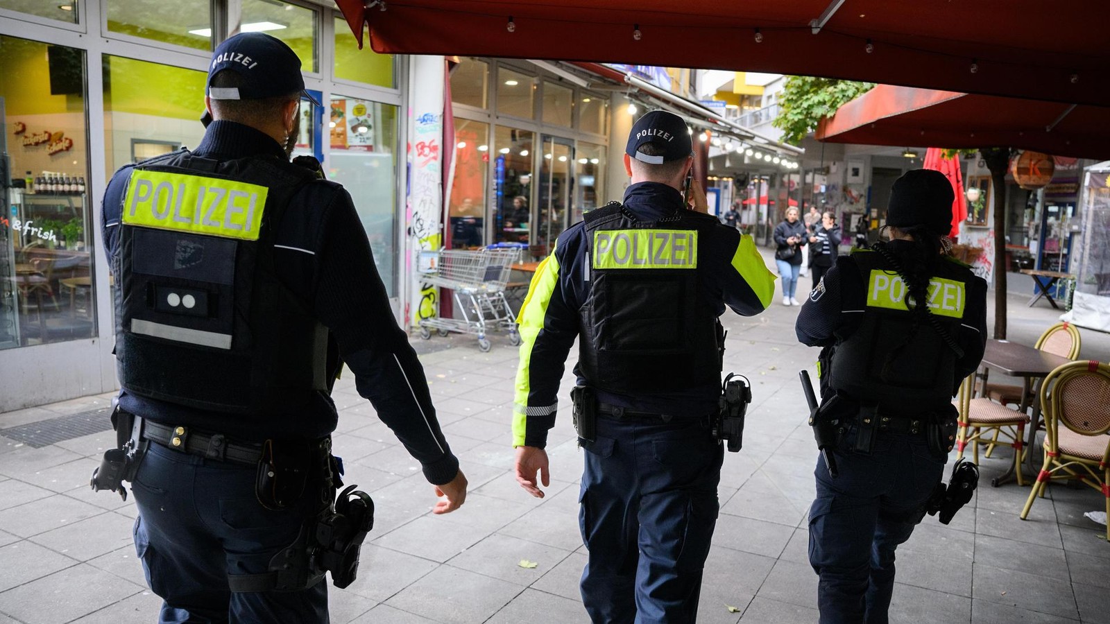 Krimi-im-Parlament-das-Polizeigesetz-und-13-000-Tonnen-Salz